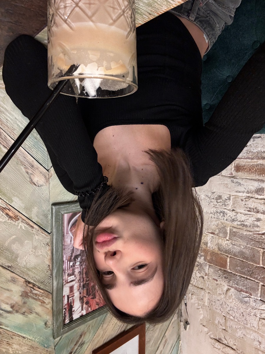 Fresh photos, fresh mood — Tina online in Canberra